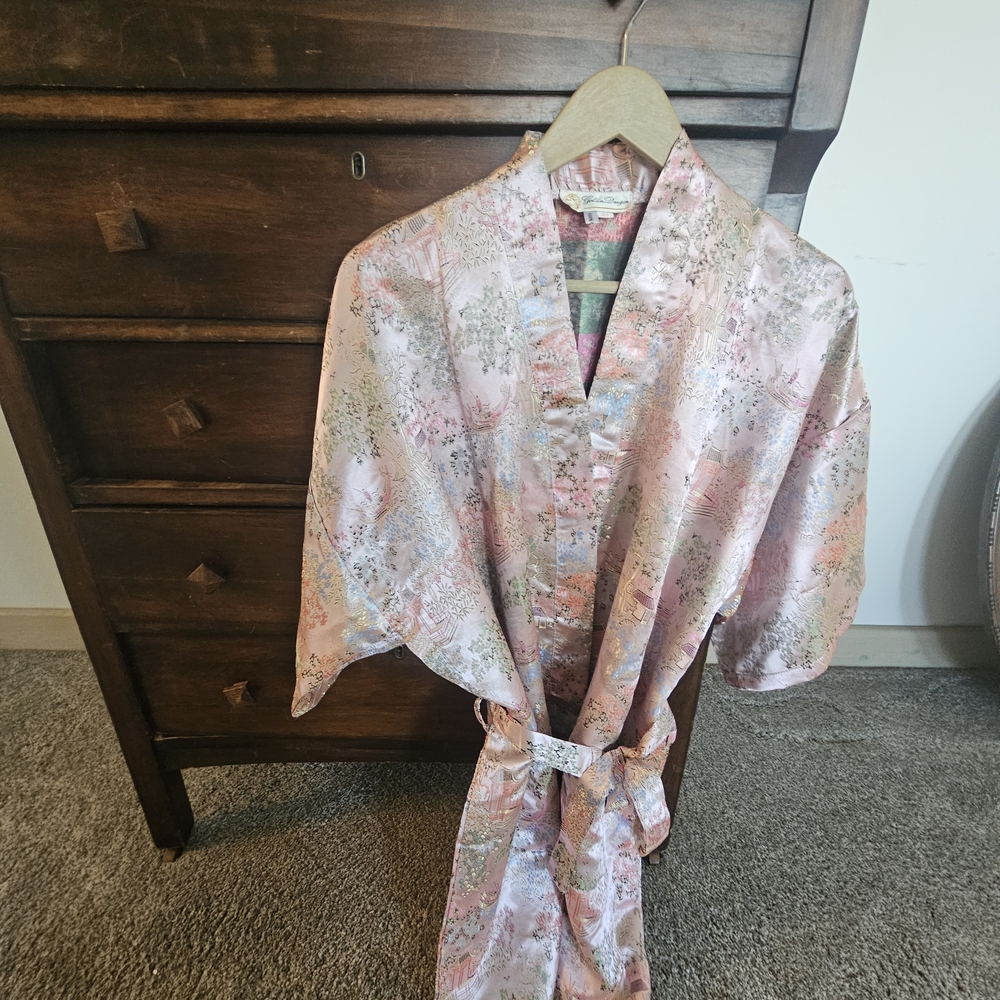 100% SILK Robe Kimono Vintage OS